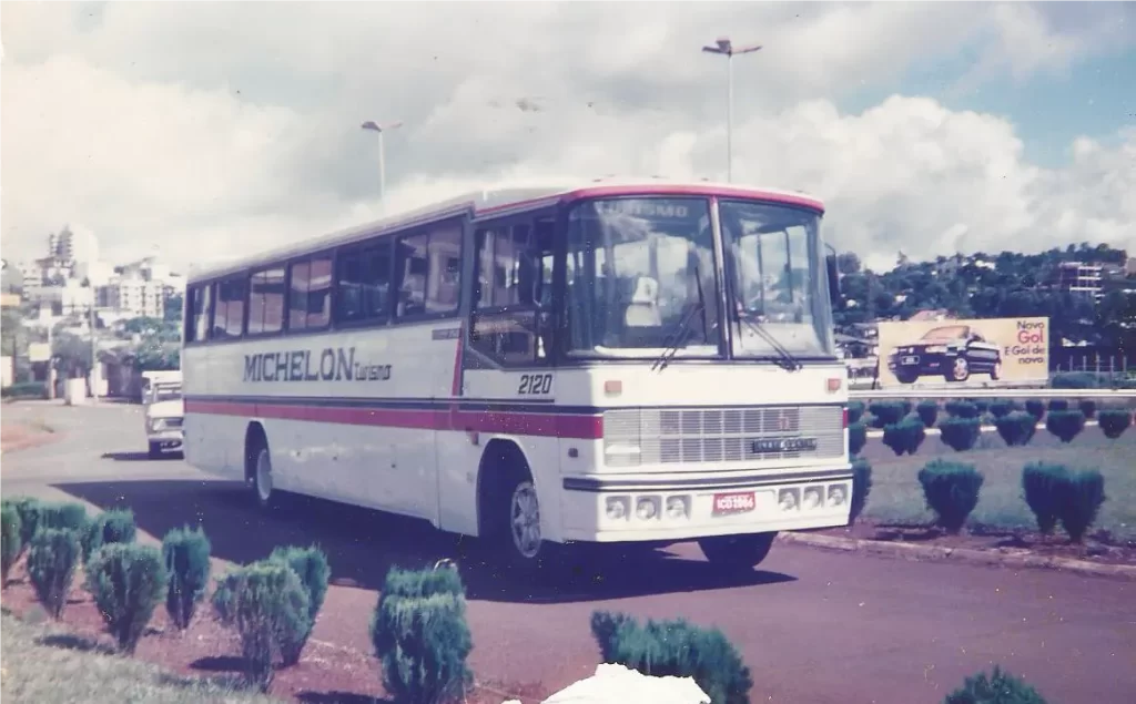 1994 - Carro Prefixo 2120 - Primeiro Ônibus da Empresa Michelon